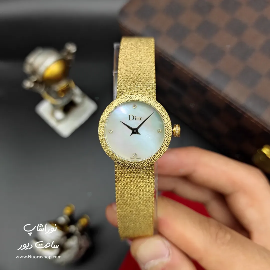 ساعت زنانه دیور la d de dior satine طلایی صفحه سفید