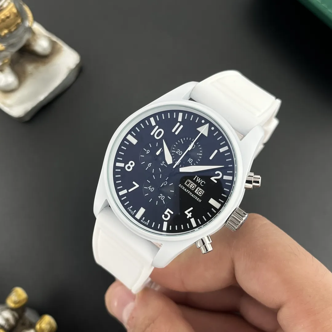 ساعت مچی آی دبلیو سی پایلوت تاپ گان سفید IWC Pilot